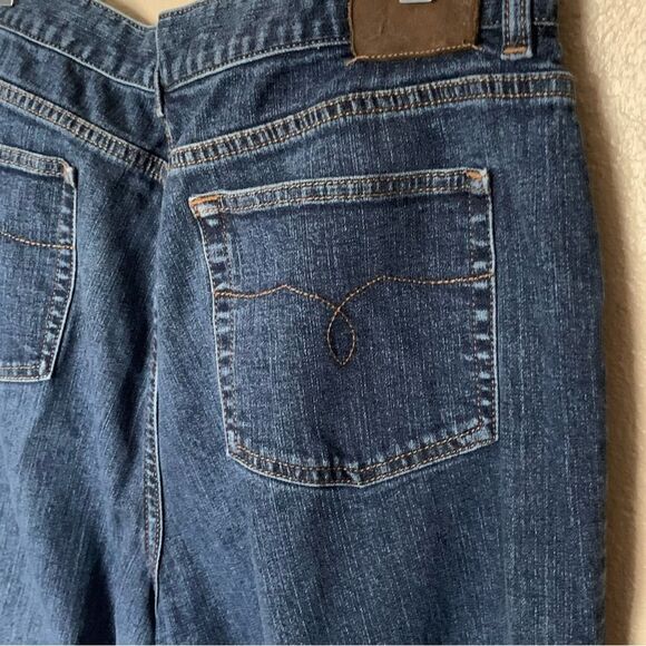 Lauren Jeans Co. Premium Blue Denim Straight Leg High Rise Jeans Size 14 Petite - Picture 10 of 11